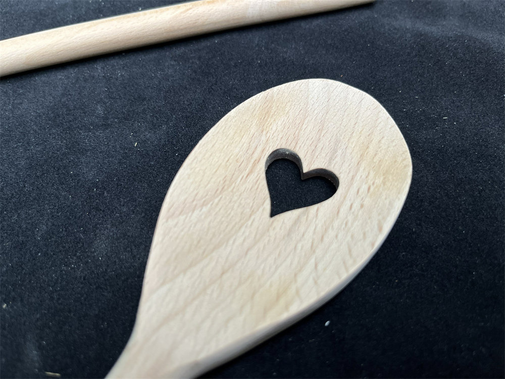 Heart Shape Beech Wood Cooking Tools 300mm